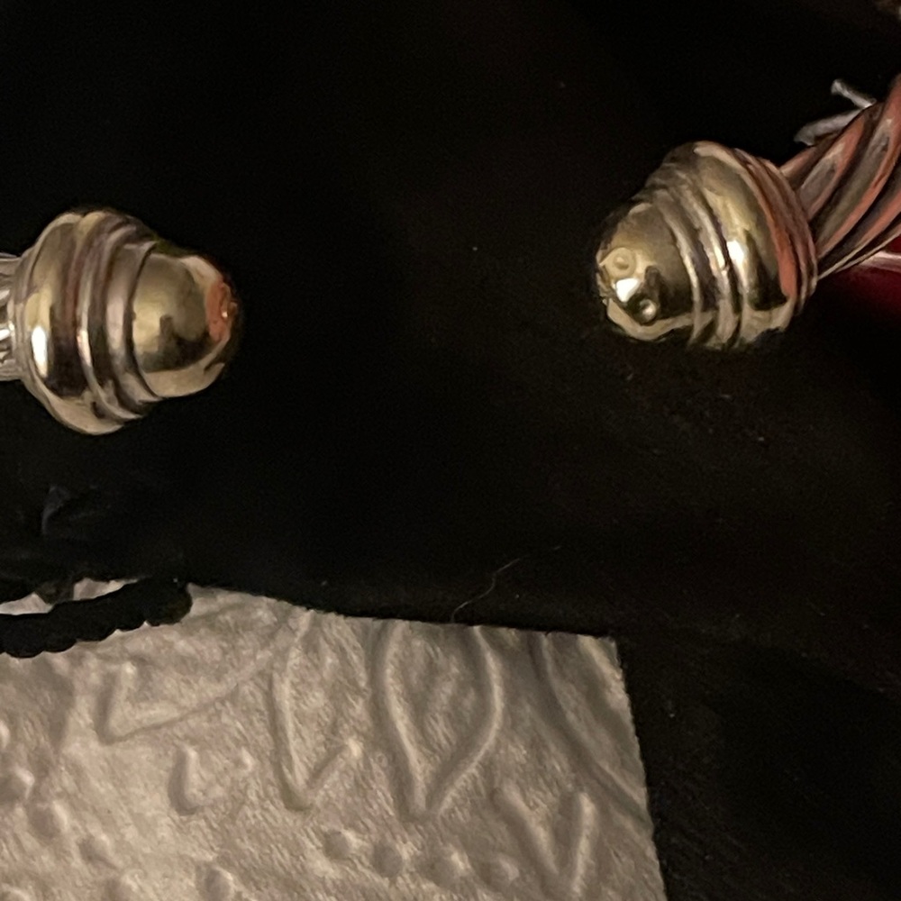 David Yurman Silver and Gold Cable Cuff - Picture 8 of 10